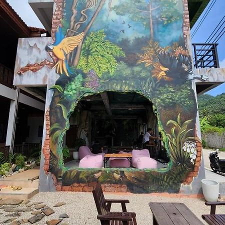 Save Hostel Ko Tao Luaran gambar