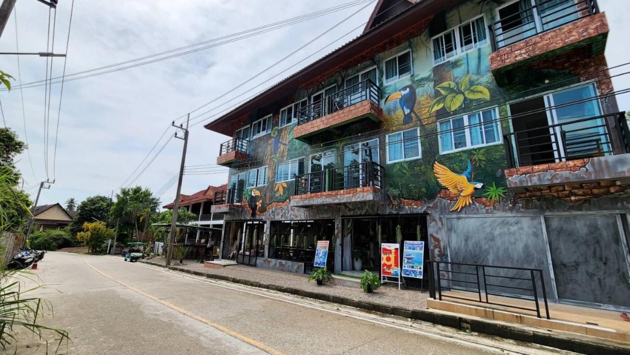 Save Hostel Ko Tao Luaran gambar